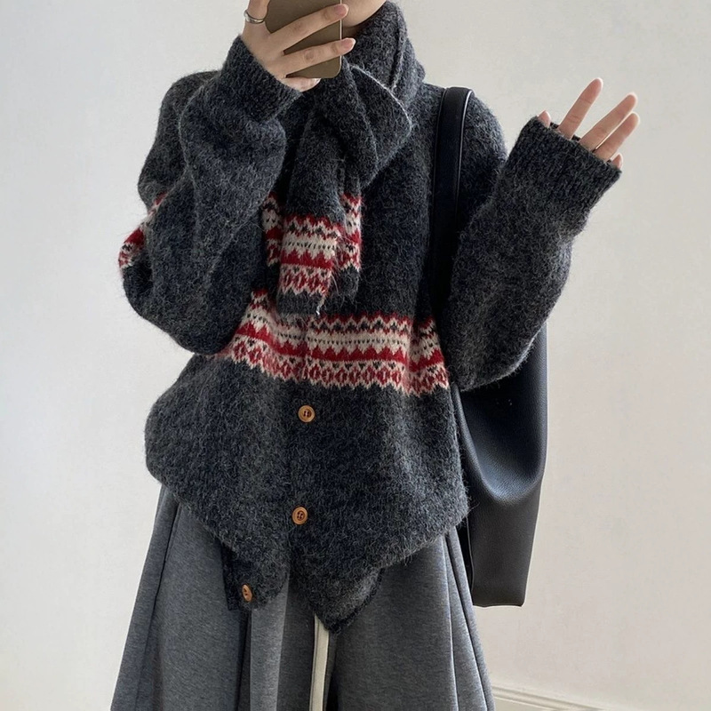Christmas Outfit: Loose Casual Knit Cardigan, Striped Pullover Sweater, Vintage Top, 2026 Fall/Winter New Style Christmas Outfit: Loose Casual Knit Cardigan, Striped Pullover Sweater, Vintage Top, 2026 Fall/Winter New Style
