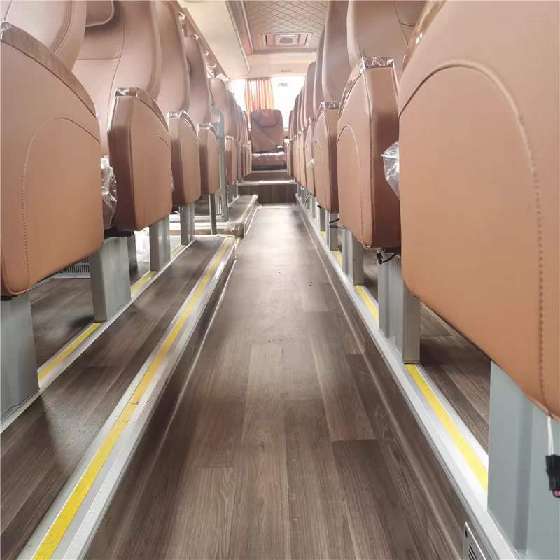 Yutong light wood grain flooring