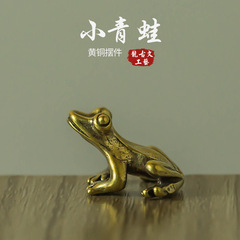 Solid small frog figurine hand-held creative car ornament office desk desk accessory gold toad cultural craft
