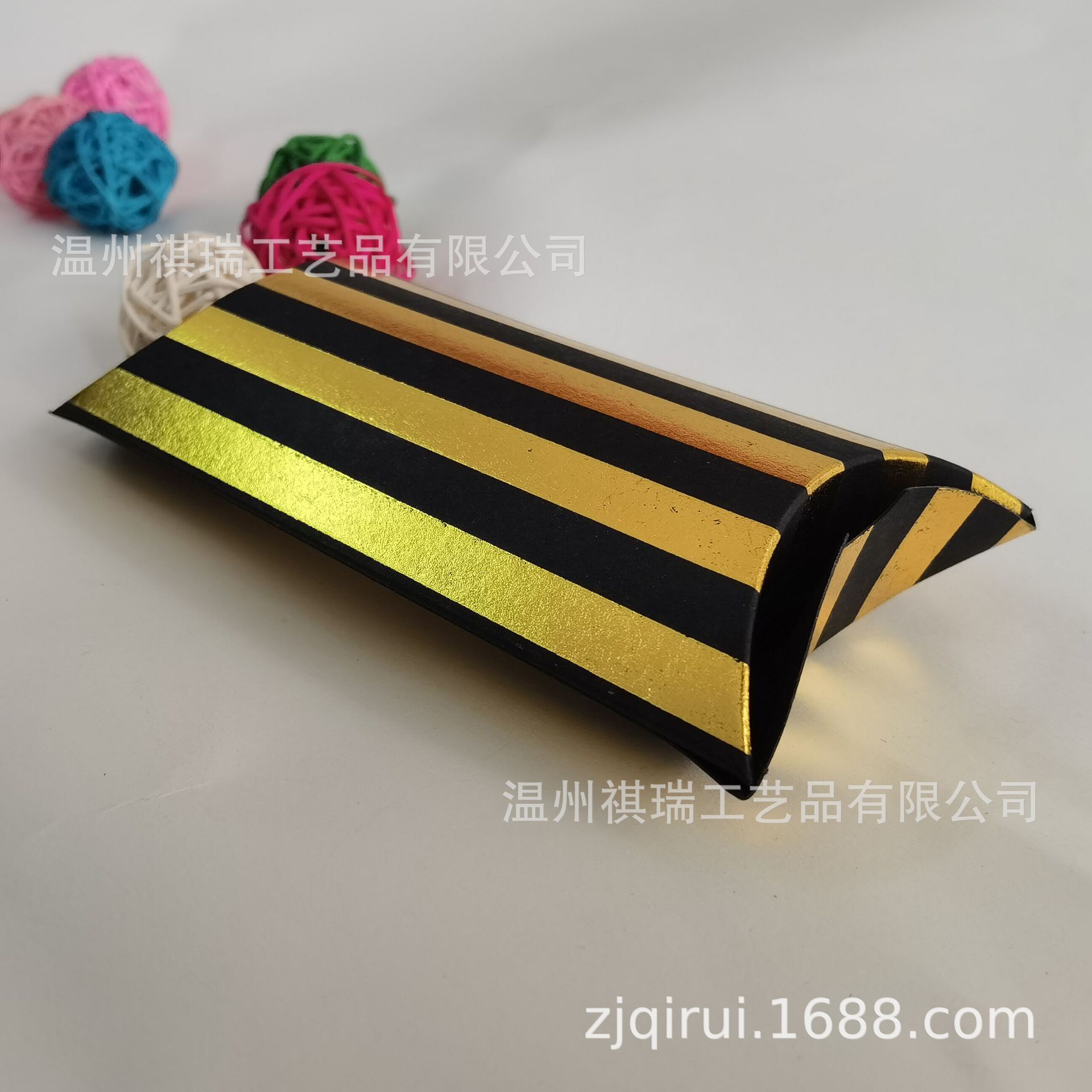 烫金 欧式 牛皮纸 复古 枕头盒 饰品包装盒 喜糖盒 折叠枕头纸盒