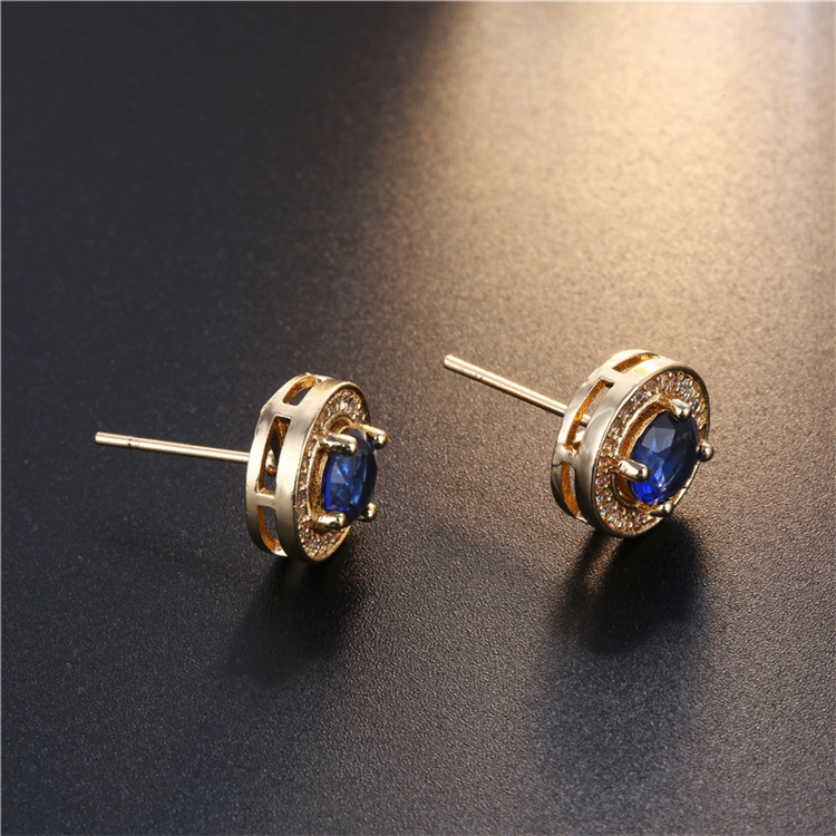 Copper Material Round Pattern Men'S Gender 1 Pair Simple Style Commute Round Plating Inlay Copper Zircon Gold Plated Ear Studs