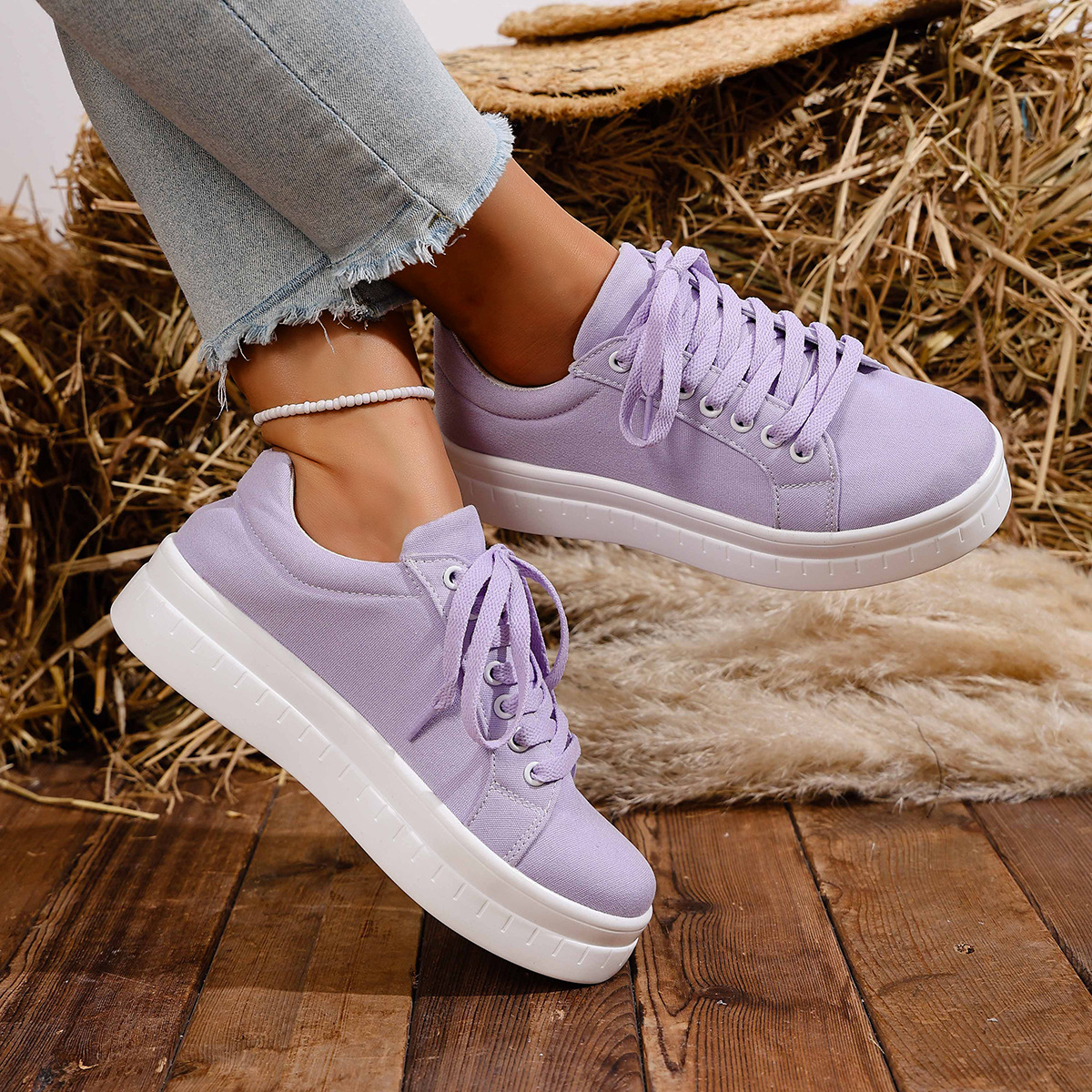 Women's Plus Size Lace-Up Round Toe Casual Shoes Thick Sole European American Style Sneakers Size 43 For Autumn_voghion.com