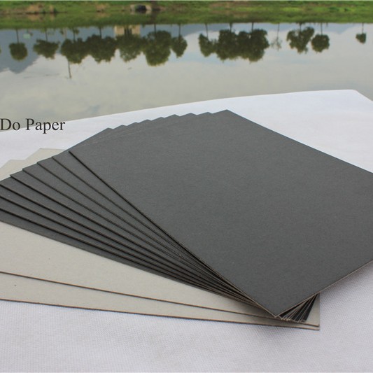 厂家直销高端实心硬板 单面黑纸板