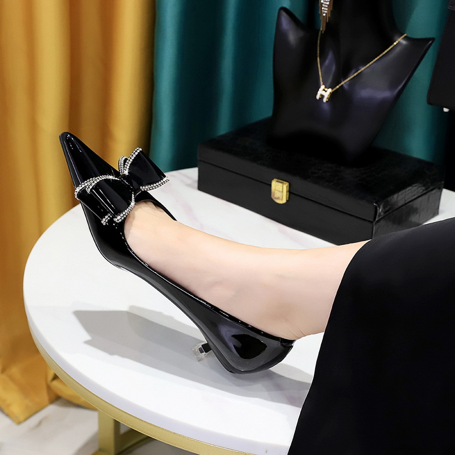 237-H35 Korean Style Fashion Party Shoes, Stiletto Mid-Heel, Shallow Mouth, Pointed Toe, Patent Leather, Rhinestone_vogvips.com