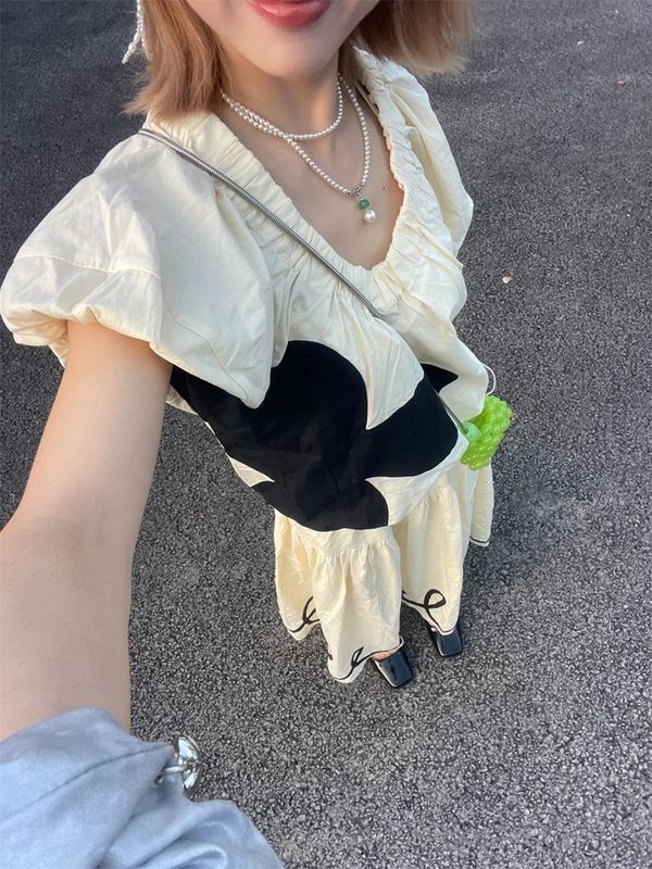 日系甜美奶油花花V领撞色拼花短袖上衣+气质绣花半身裙女两件套潮|undefined