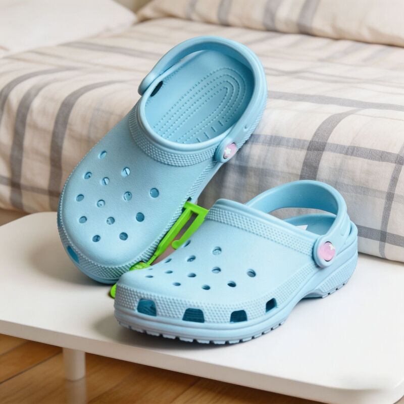 Cross Classic Star Clogs Soft Sole Beach Unisex Non-Slip Breathable Casual Sandals Comfortable and Breathable