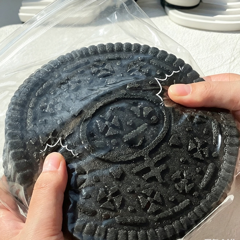Giant Oreo Squishy Stress Relief Toy, Super Large Realistic Food Toy, Cute Squishy Stress Relief Toy with Pop-Up Filling