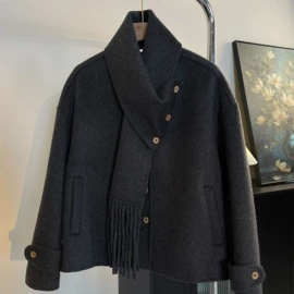 女式毛呢外套;女式针织衫;女式羊毛衫
