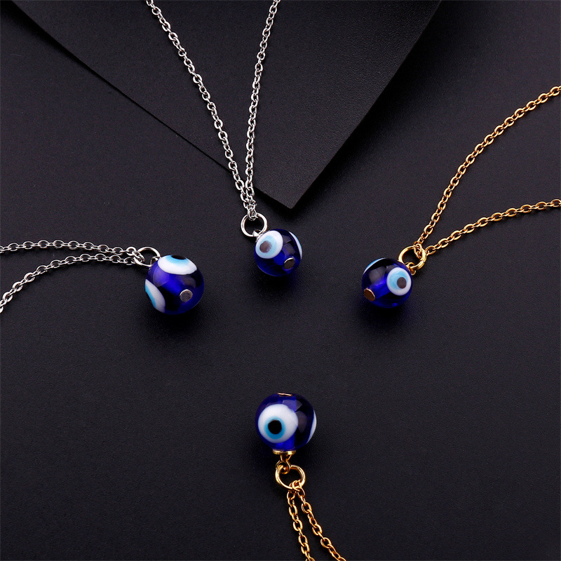 Stainless Steel Fashion Metal Eye Pendant Necklace display picture 6