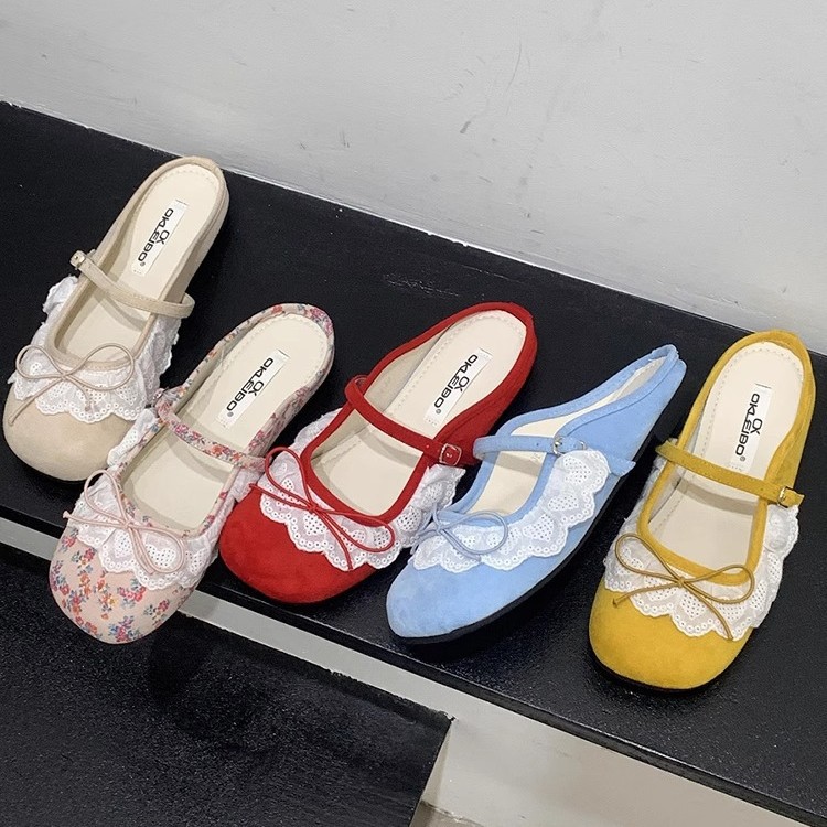 Retro pequeño ballet rojo encaje Baotou medias pantuflas zapatos de mujer ropa exterior 2025 primavera y verano zapatos Mary Jane