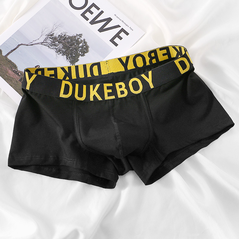 Ropa interior de hombre de gama alta hilo de algodón transpirable cómodo boxeadores simples U convexa bolsa grande Mediados de cintura Boxer pantalones cortos pantalones de cabeza