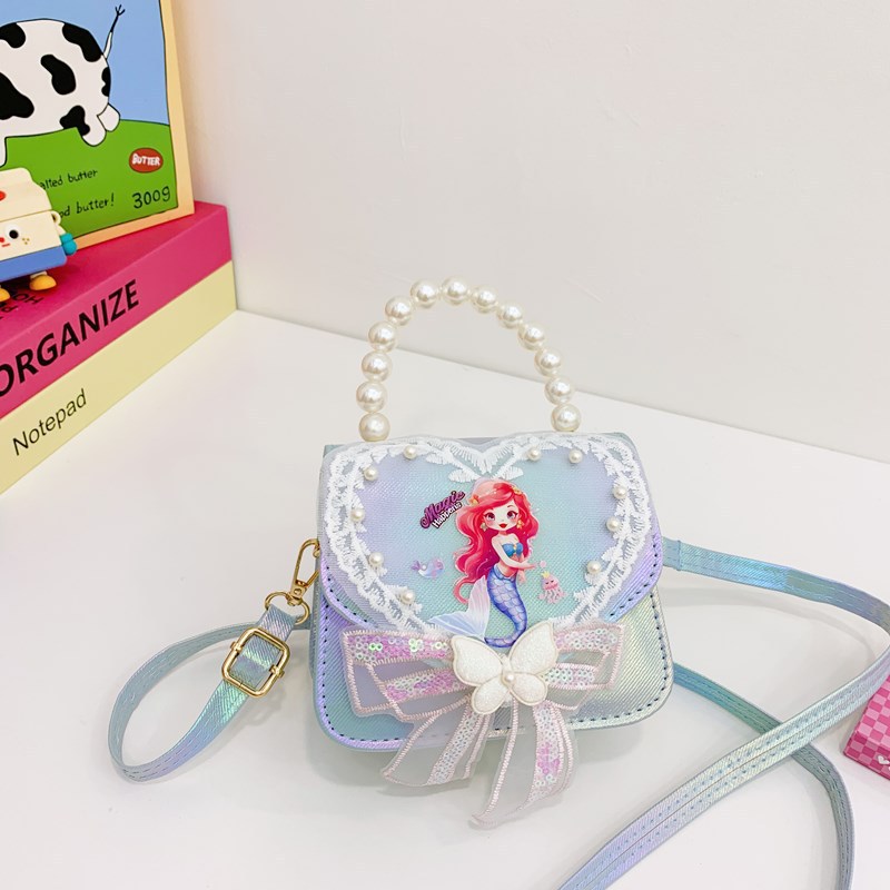 La niña transfronteriza Aisha bolso de hombro de este año, bolso de perla de moda popular, bolso de hombro para niños coreanos.