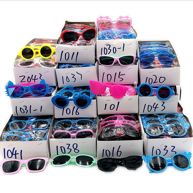 L1113 11 # serie gafas de sol para niños gafas de sol de dibujos animados lindos hombres y mujeres polarizadas a prueba de rayos UV gafas de sol
