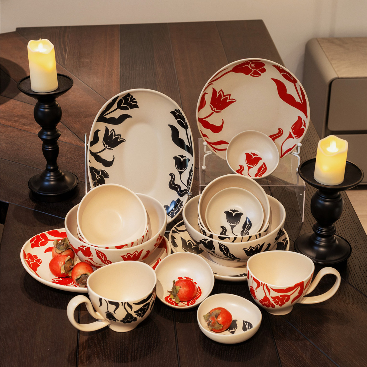 Platos de arroz de estilo medieval, platos de flores en forma de cerámica retro, platos de comidas occidentales simples, platos de sopa domésticos de gran capacidad.