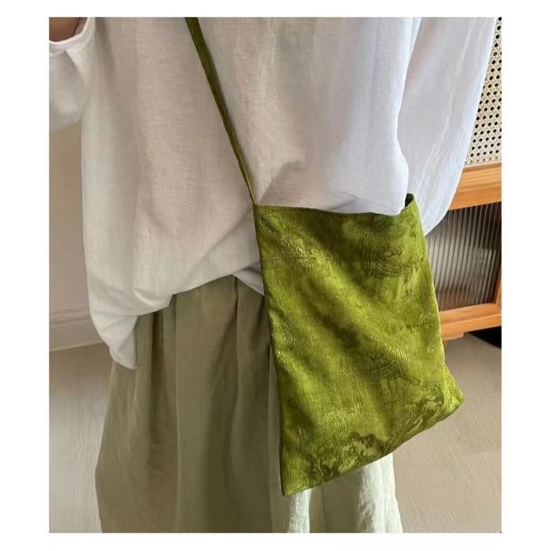 Women's Medium Linen Rayon Natural Silk Geometric Vintage Style Streetwear Square Magnetic Buckle Shoulder Bag display picture 13