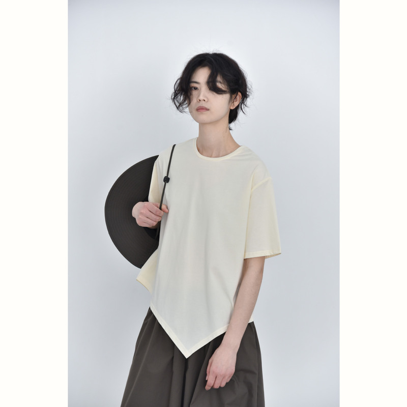 [Three and Two] Good Selling recommend Irregular Pointed Hem Stacked to Wear Essential Simple Short Sleeve T-shirt 36760#