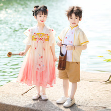 �׃��@��Ů�h����ȹ�ļ��¿���һ��ͯ�����L�赸�ݳ���С�W�����