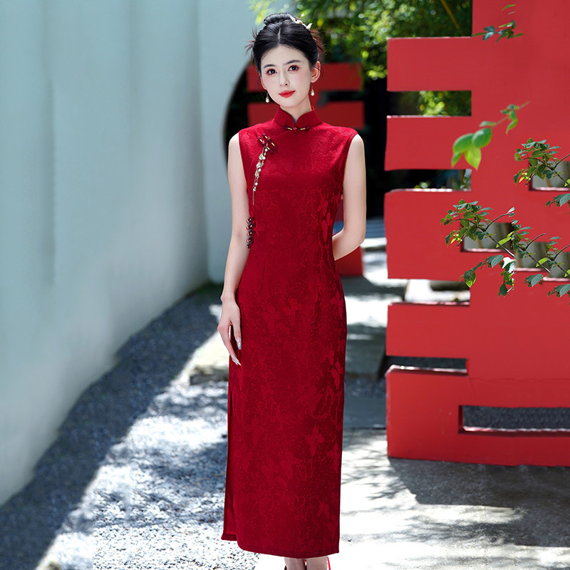 Angola Red National Style Sleeveless Qipao, Modernized Young Style, High-End Bridal Toast Dress, Wedding Homecoming Dress
