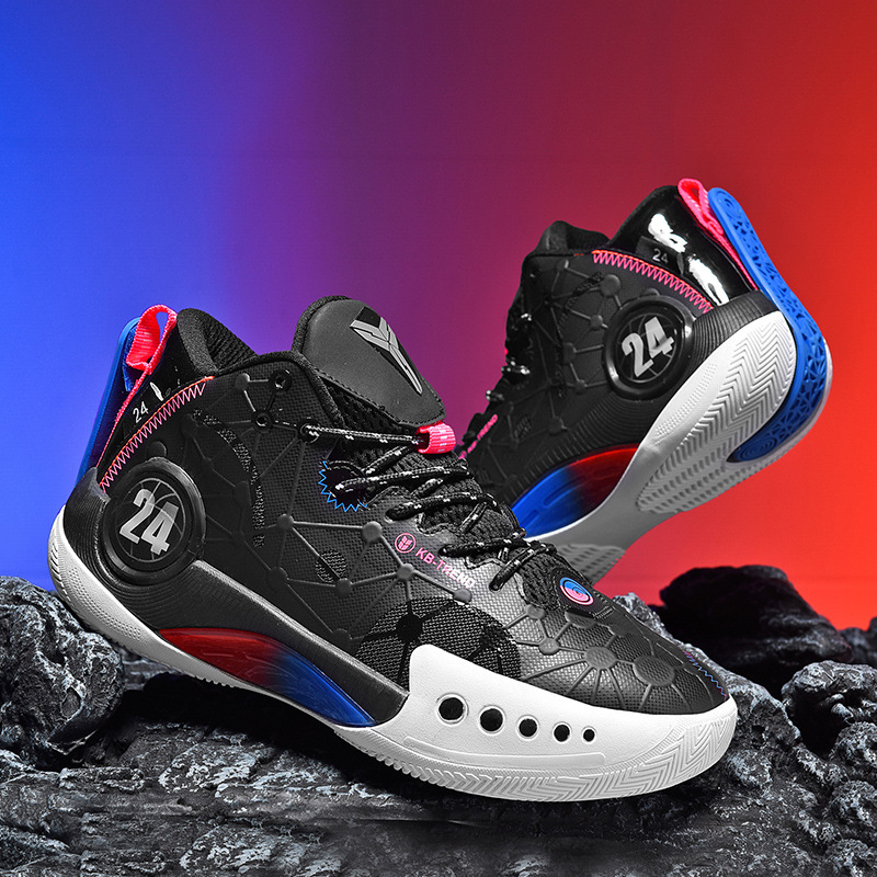 Dream seeking football basketball shoes men's shoes spring season new breathable sports shoes reflective shock absorption rebound actual combat shoes_voghion.com