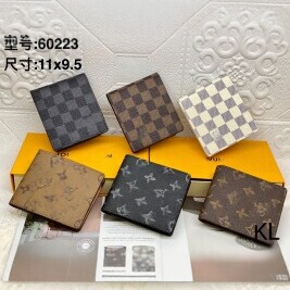 60223 Men's Short Wallet with Vintage Checkered Pattern 80% off Business Casual Multi-Card Slot Trendy Wallet 60223 Men's Short Wallet with Vintage Checkered Pattern 80% off Business Casual Multi-Card Slot Trendy Wallet