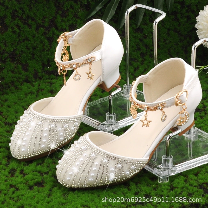 В наличии серебро Cyber Celebrity Crystal White Детская женская обувь Обувь принцессы Платье для девочек Мягкая кожа Весенне-Летние низкие каблуки Высокие каблуки