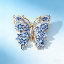 New enamel-painted butterfly brooch, elegant and luxurious, versatile and high-end fashion accessory for women