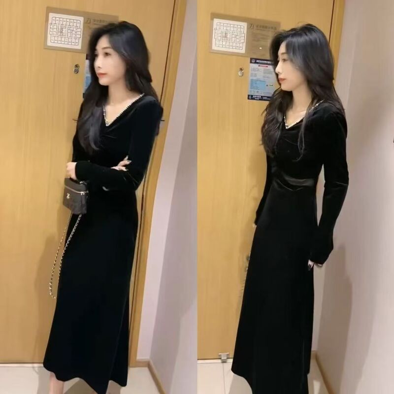 Trendy Popular Fashion Velvet Dress for Women 2025 Autumn and Winter New Elegant V-Neck Slimming Goddess Mid-Length Dress