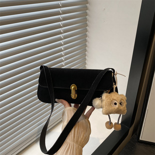 ����С�������Ҹ�°�Ů��������2025�＾�¿���ֵ����μ����