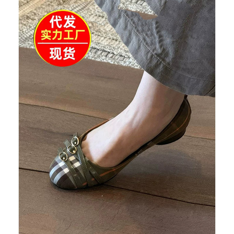 French retro-style patterned Mary Jane shoes for women, flat-soled, suitable for commuting, ballet slip-ons, shallow-cut single shoes French retro-style patterned Mary Jane shoes for women, flat-soled, suitable for commuting, ballet slip-ons, shallow-cut single shoes