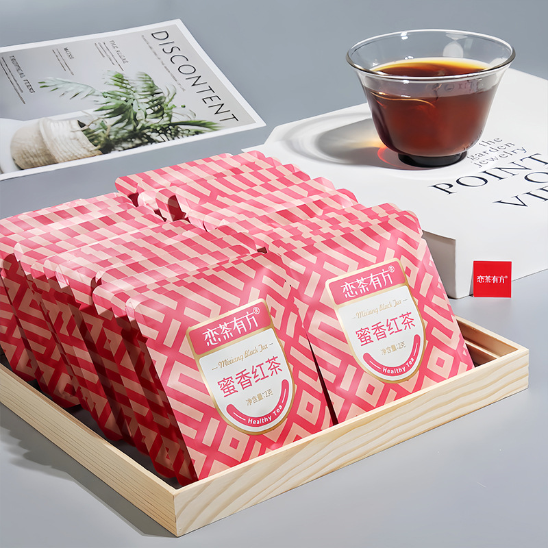 Красный (черный) чай, медовый аромат