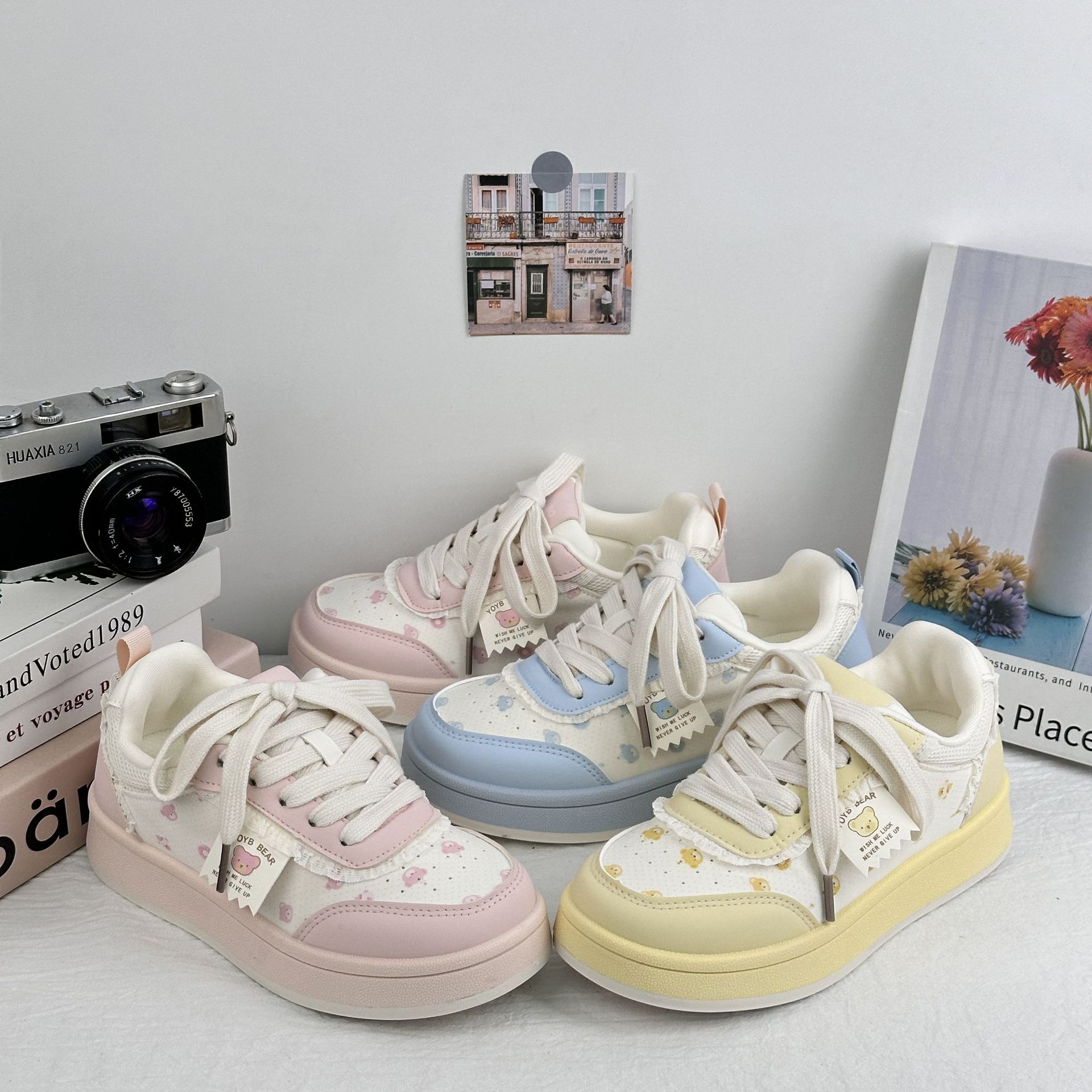 Zapatillas de olas lejanas, zapatos blancos finos de verano, zapatos de pan de nicho de todo fósforo, zapatos de mujer, nuevas zapatillas de deporte casuales 2025