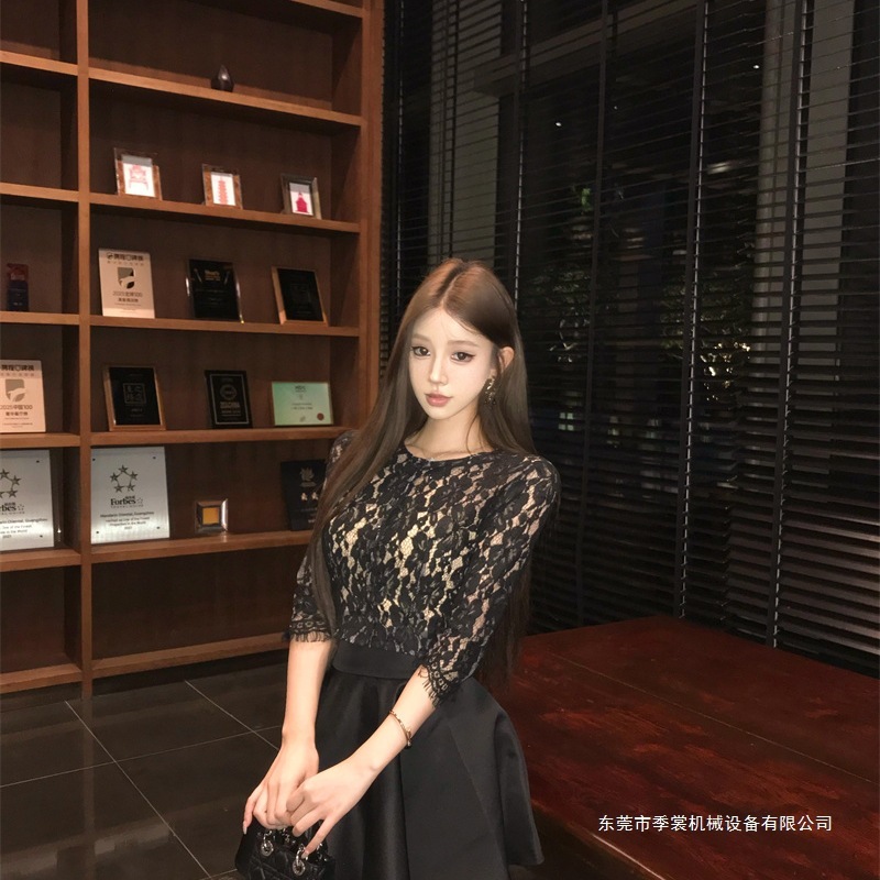 黑色镂空中袖蕾丝衫上衣女早秋穿搭套装御姐轻熟气质半身裙两件套|undefined