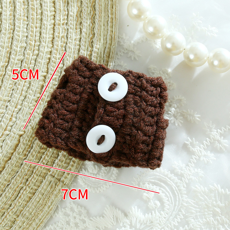 Cute and super cute woolen double-button knitted clothes DIY handmade doll dolls doll dressing accessories materials wholesale