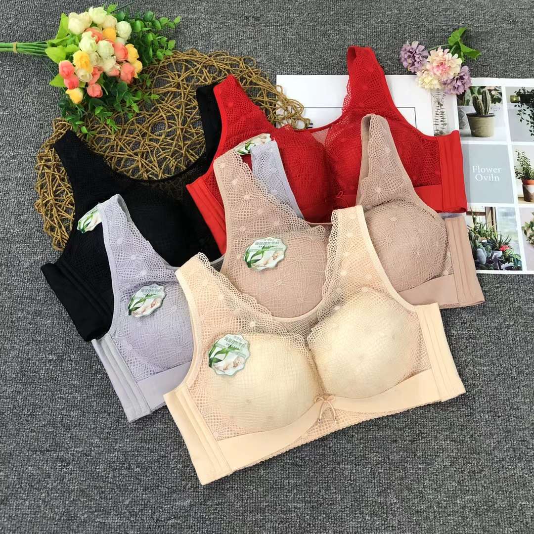 Pecho grande de verano que adelgaza la ropa interior de encaje Delgado cómodo transpirable ajustable pecho grande más tamaño sujetador inalámbrico al por mayor