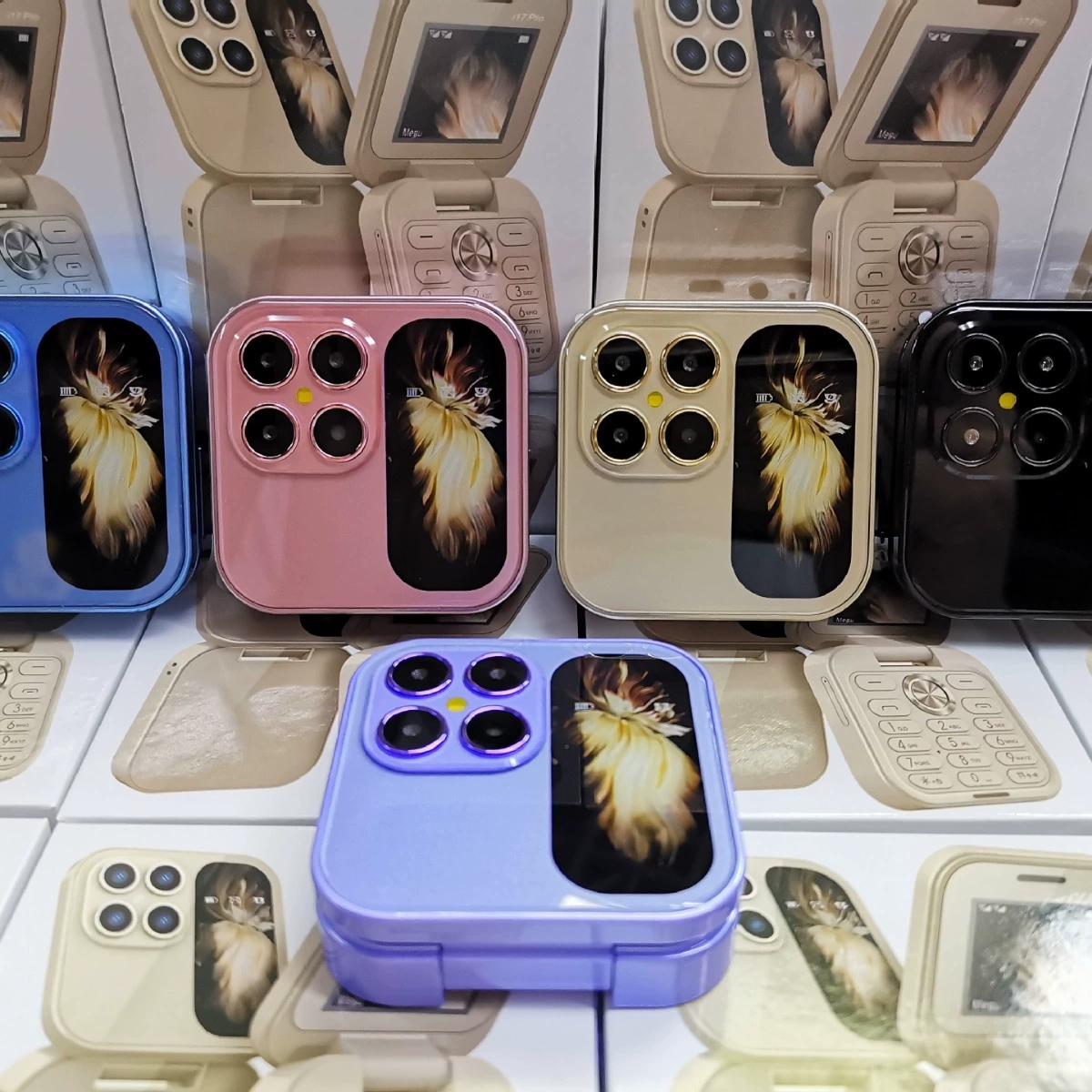 Раскладной телефон i17 Pro — мини для пожилых, dual SIM, громкий динамик и крупные клавиши