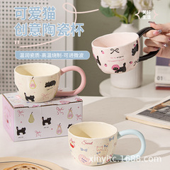 大きい耳のマグカップの陶磁器のコップの高い顔の値のかわいい大きい取っ手の創意の漫画の図案のコーヒーカップの卸売り