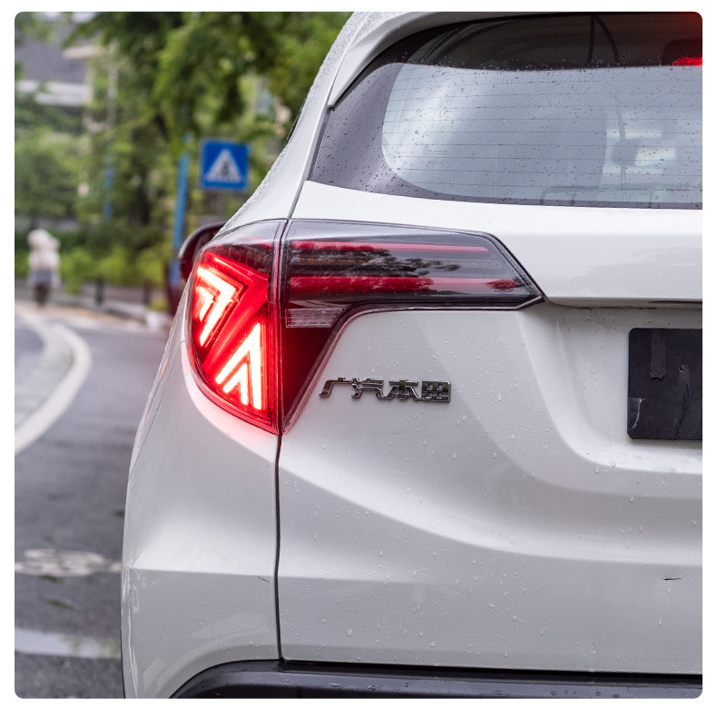 Suitable for 14-21 Honda Binzhi Led Taillight Assembly Modified Y-Type Scanning Led Driving Streamer Turn Signal