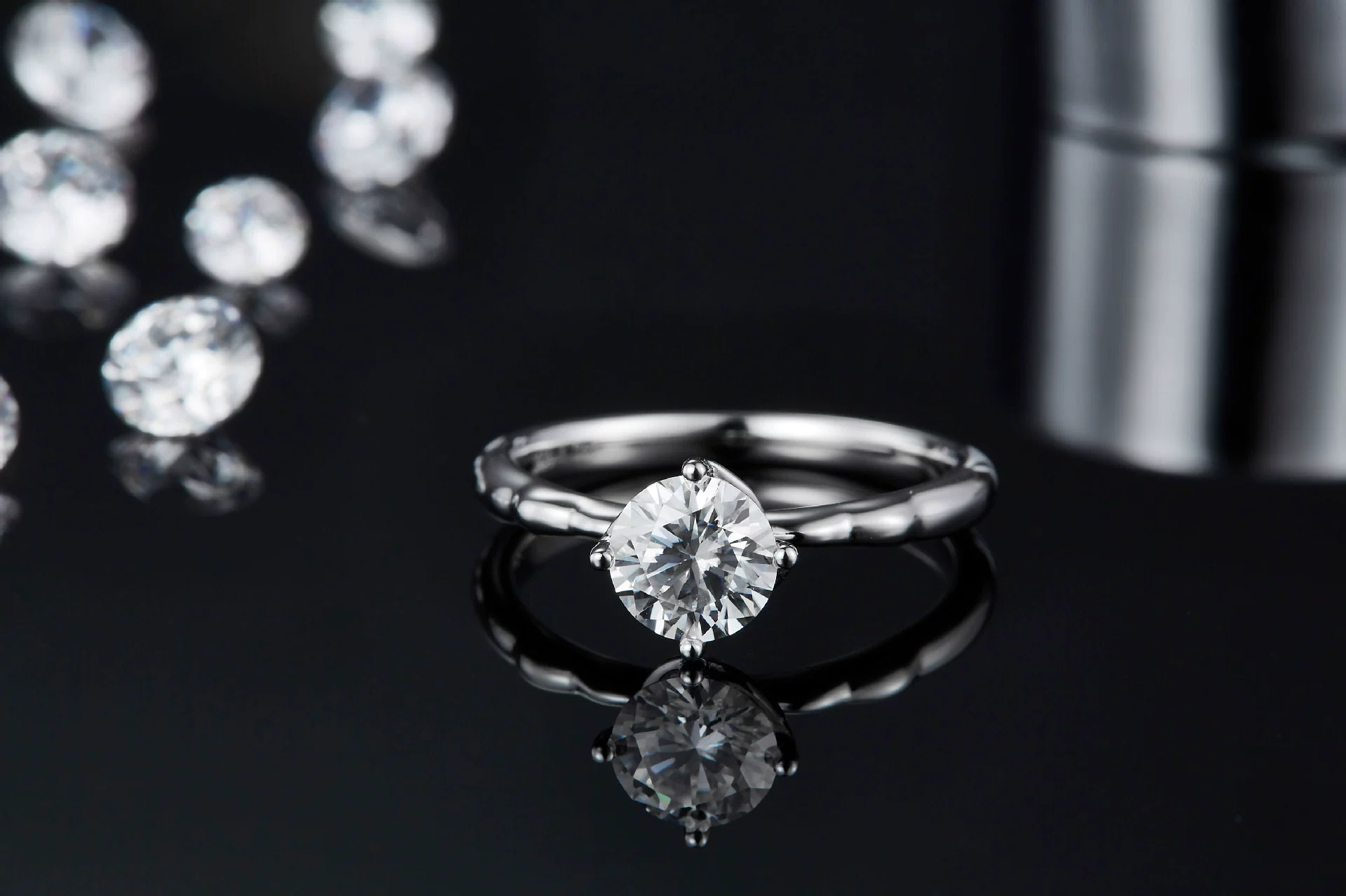 华莎珠宝 Ring with stone, classic accessory for St. Valentine's Day, 1 carat