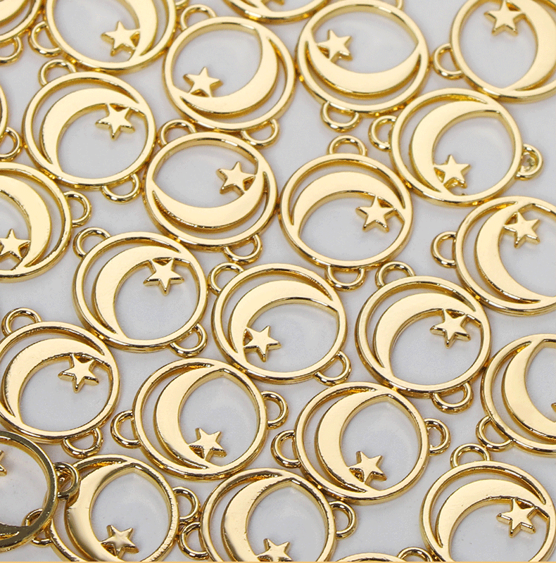 1 Piece Quantity 1 Piece Alloy Star Moon Pendant