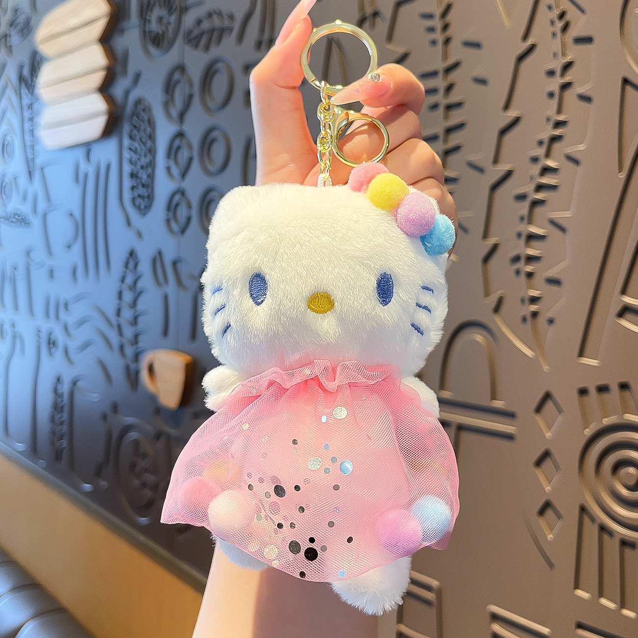 Cuatro pulgadas muñeca máquina colgante felpa llavero lindo muñeca mochila adornos grab máquina muñeca regalo al por mayor