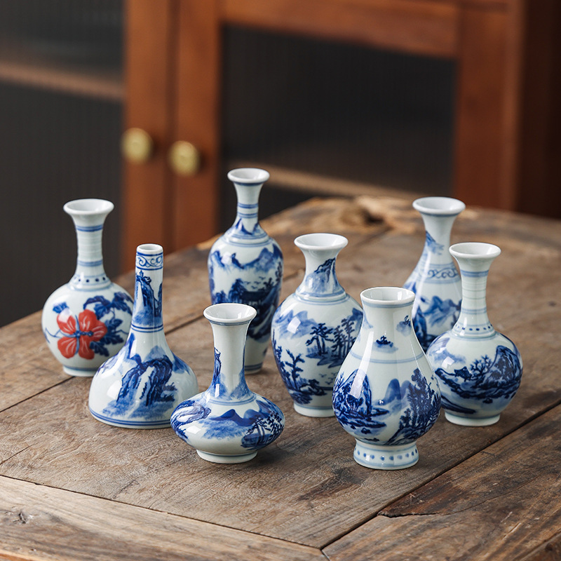 Jingdezhen 파란색과 흰색 도자기 손으로 그린 세라믹 꽃병 골동품 랙 미니 꽃병 작은 말린 꽃 가정 장식 장식품