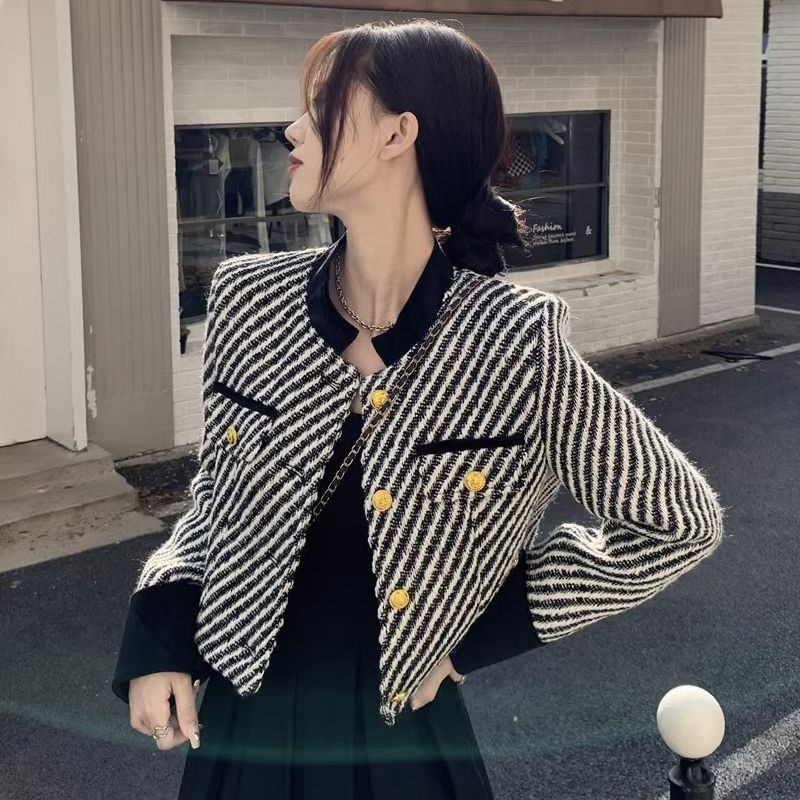 财阀千金小香风外套女小个子2026早春加厚高档短款立领上衣洋气
