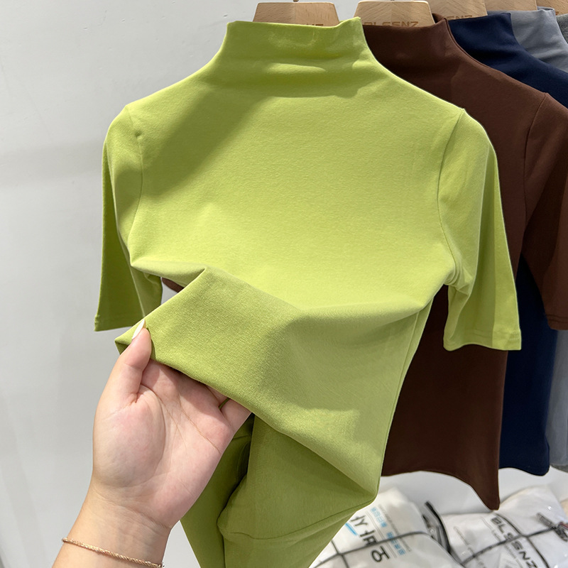 Camiseta legging de cuello medio alto para mujeres 2025 primavera nueva moda exterior delgada camiseta interior se puede usar camisa de manga corta