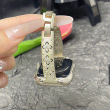 适用苹果iwatch表带四叶草镶钻高级感金属手镯小米手环89腕带女表