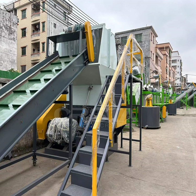 供应盐水瓶、点滴袋粉碎洗水设备 PP盐水瓶废塑料清洗机械