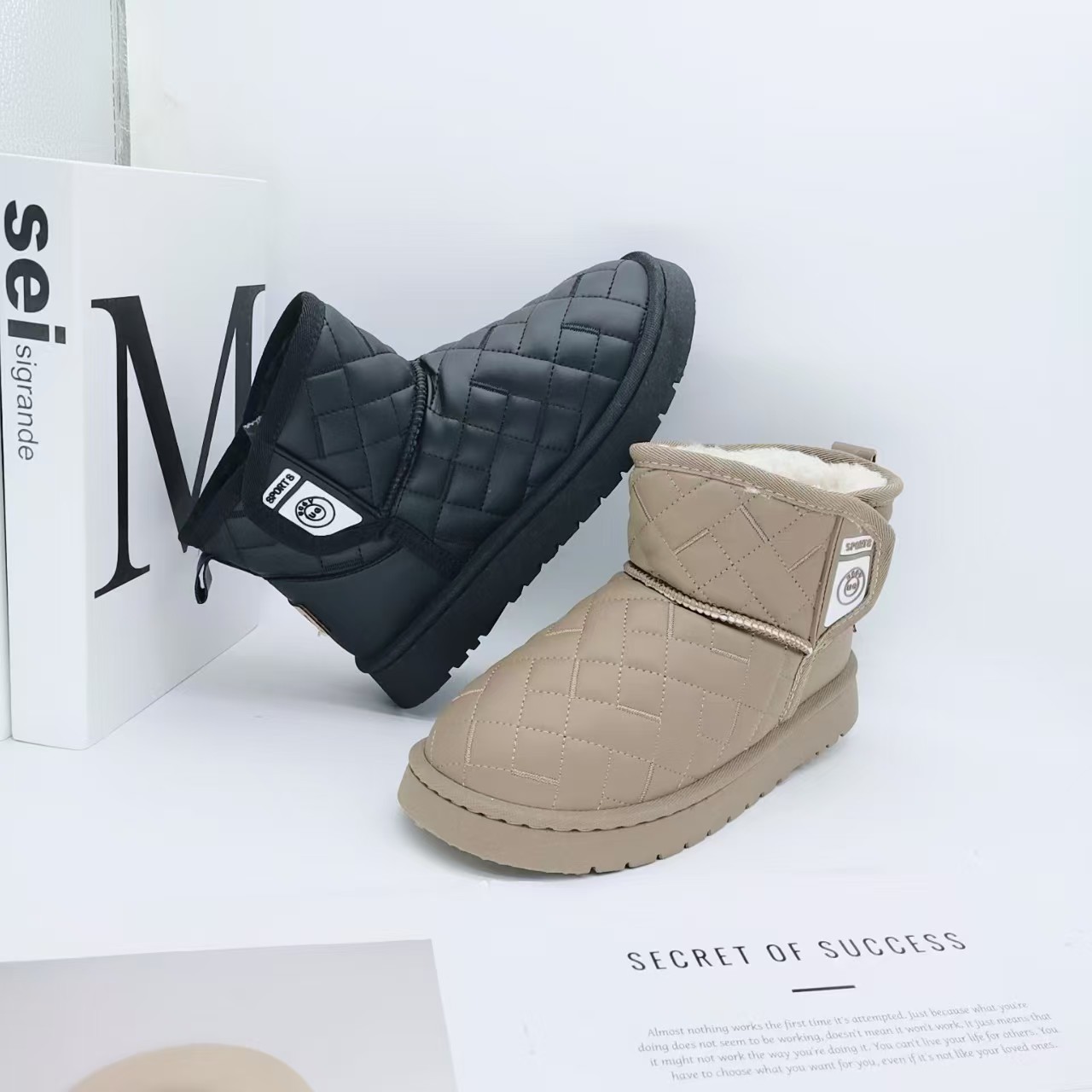 36-40 Tamaño de invierno botas de algodón botas de nieve para estudiantes zapatos de algodón zapatos deportivos