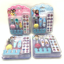 �����ѩŮ���^�Ҽ��������bָ���Ͱ�ѩ�����l�A��ָ���N���M����