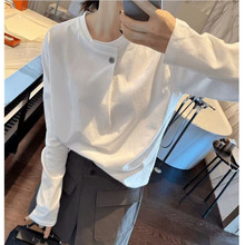 �n���ޣ��ȴ��⴩���Iһ�w���OӋ��ɫ��ɫ�L��ͨ�ڰ�t��