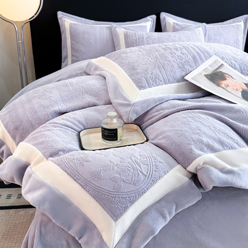 Cama de cama de clase A leche de lana de cuatro piezas de sábanas gruesas cubiertas de cama de cuatro piezas fabricantes de conjuntos de tallado