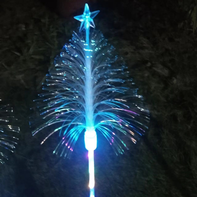 Comercio electrónico transfronterizo solar al aire libre patio colorido decorativo luminoso Reed luces de Navidad al por mayor simulación árbol de Navidad